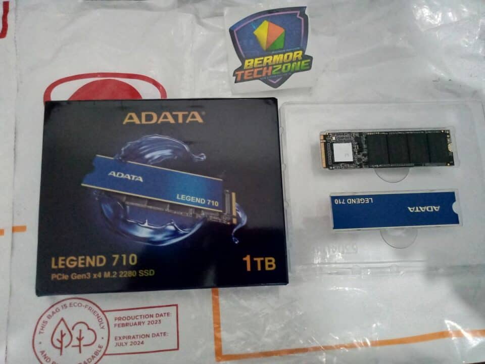 ADATA SSD Legend 710 M.2 1TB PCIe Gen4x4 東京銀座オフライン販売
