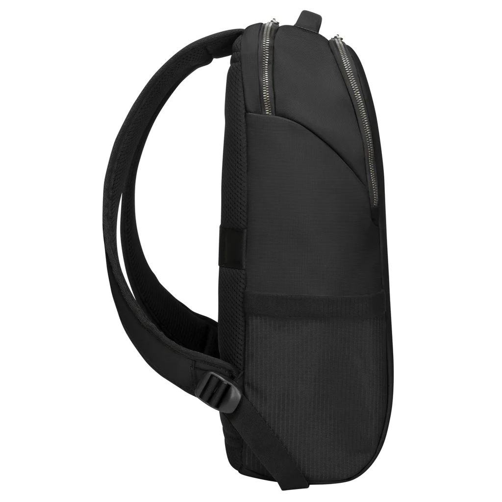 15.6” Urban Essential™ Backpack btz