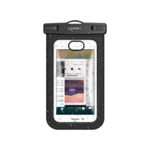 UGreen LP186 Waterproof Phone PouchUniversal, waterproof Ugreen case with IPX8 waterproof certificate. It will protect your phone against water, dirt and damage. The set includes a lanyard that you can hang around your neck or wrist. A special waterproof case is a must-have gadget for people who like to spend time actively, especially on the water. Prevents the phone from getting dirty and flooded with water. It is easy to use and allows you to take full advantage of your smartphone's touch screen. You can even take photos underwater in it, thanks to the rear transparent camera window.