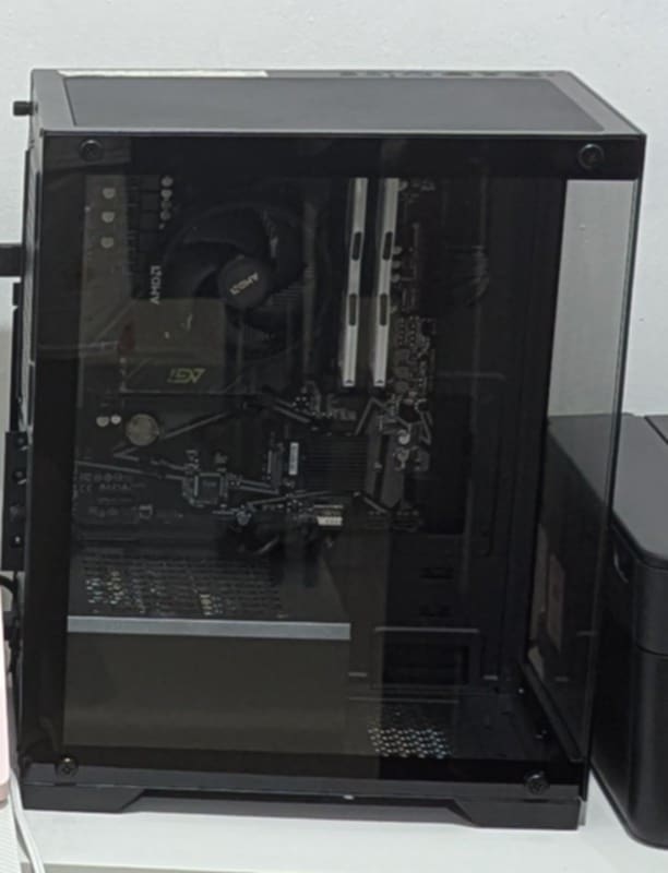 WARLOCK AMD Ryzen 5600GT 16GB 500GB NVME High Performance - Main Image